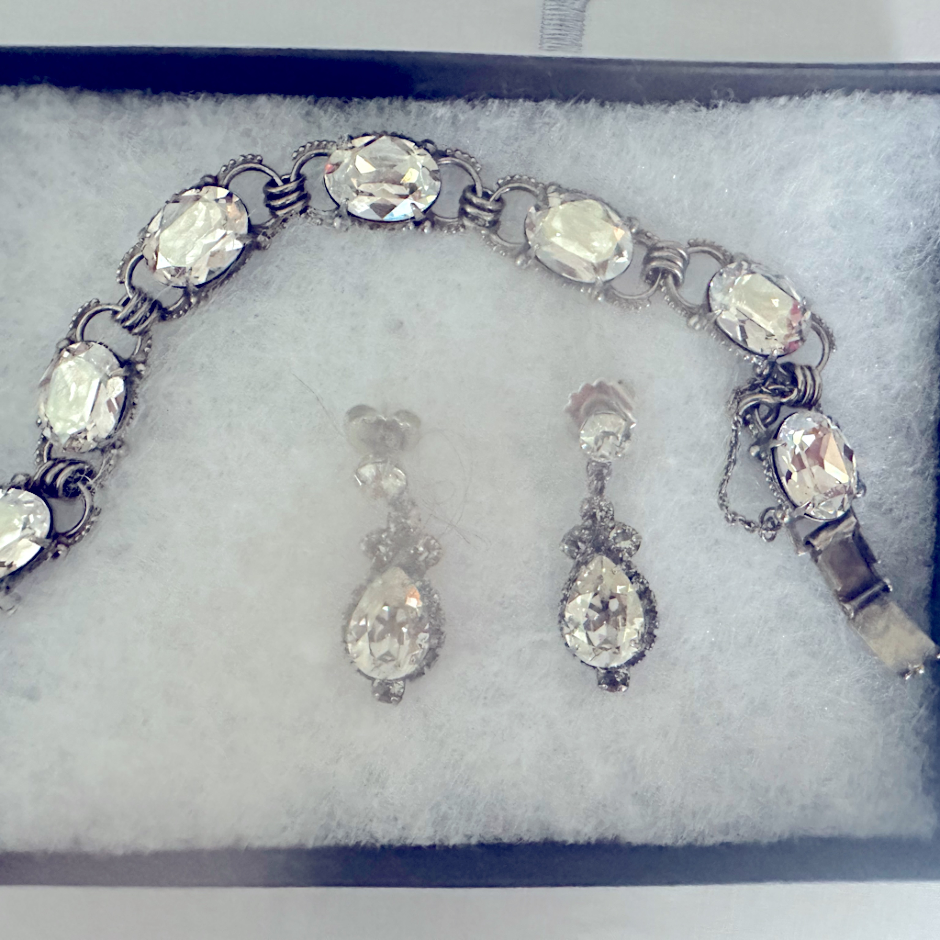 Like New Bracelet And Matching Earings Purchased From Bloomingdales 30$